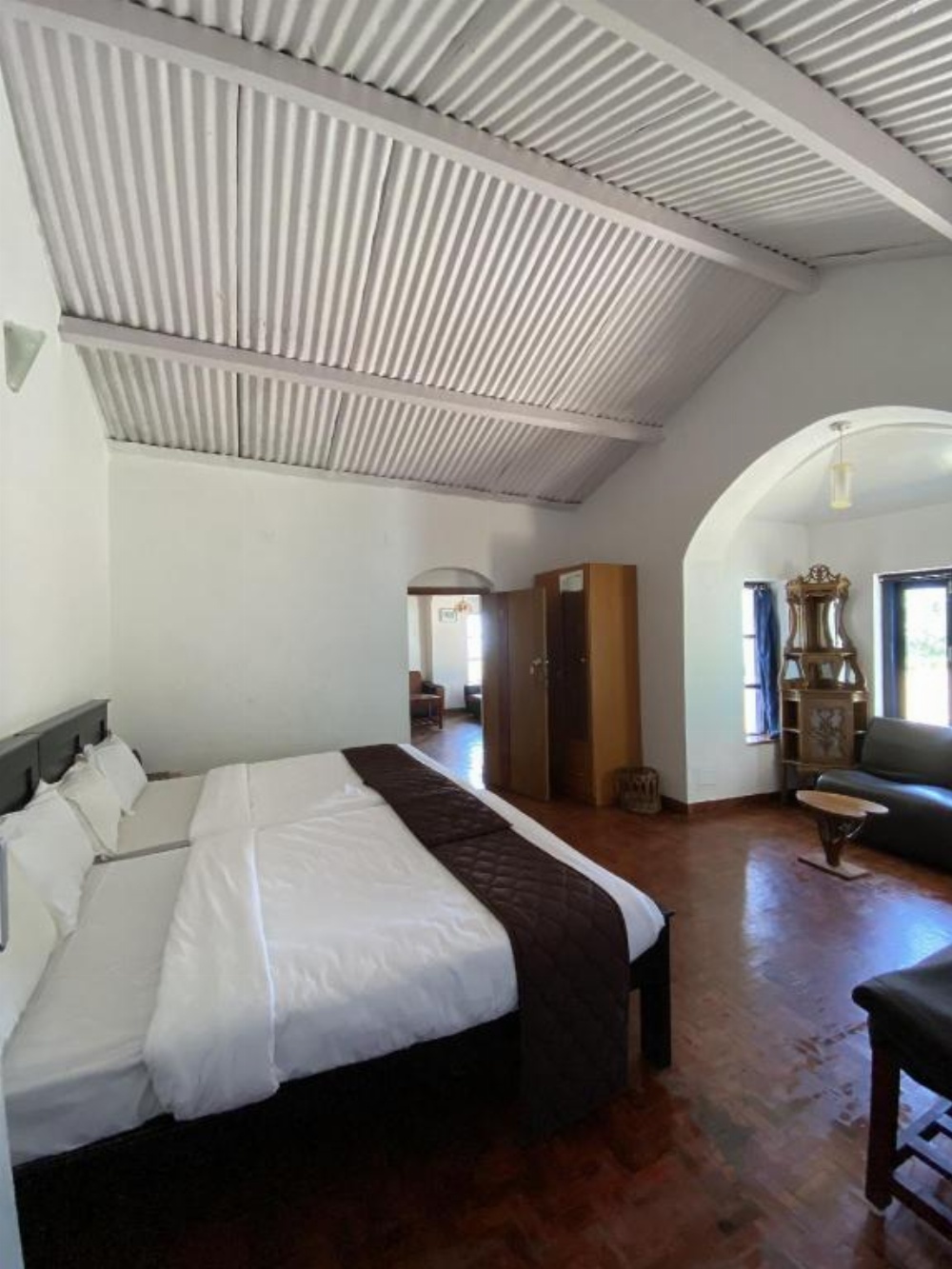 Room image 2