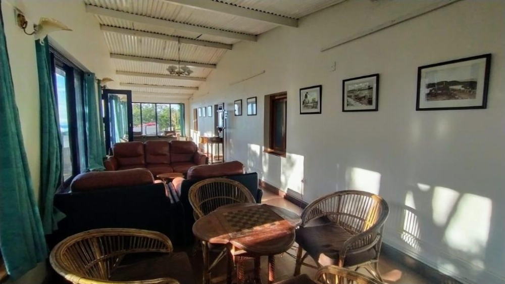 I-India Hotel